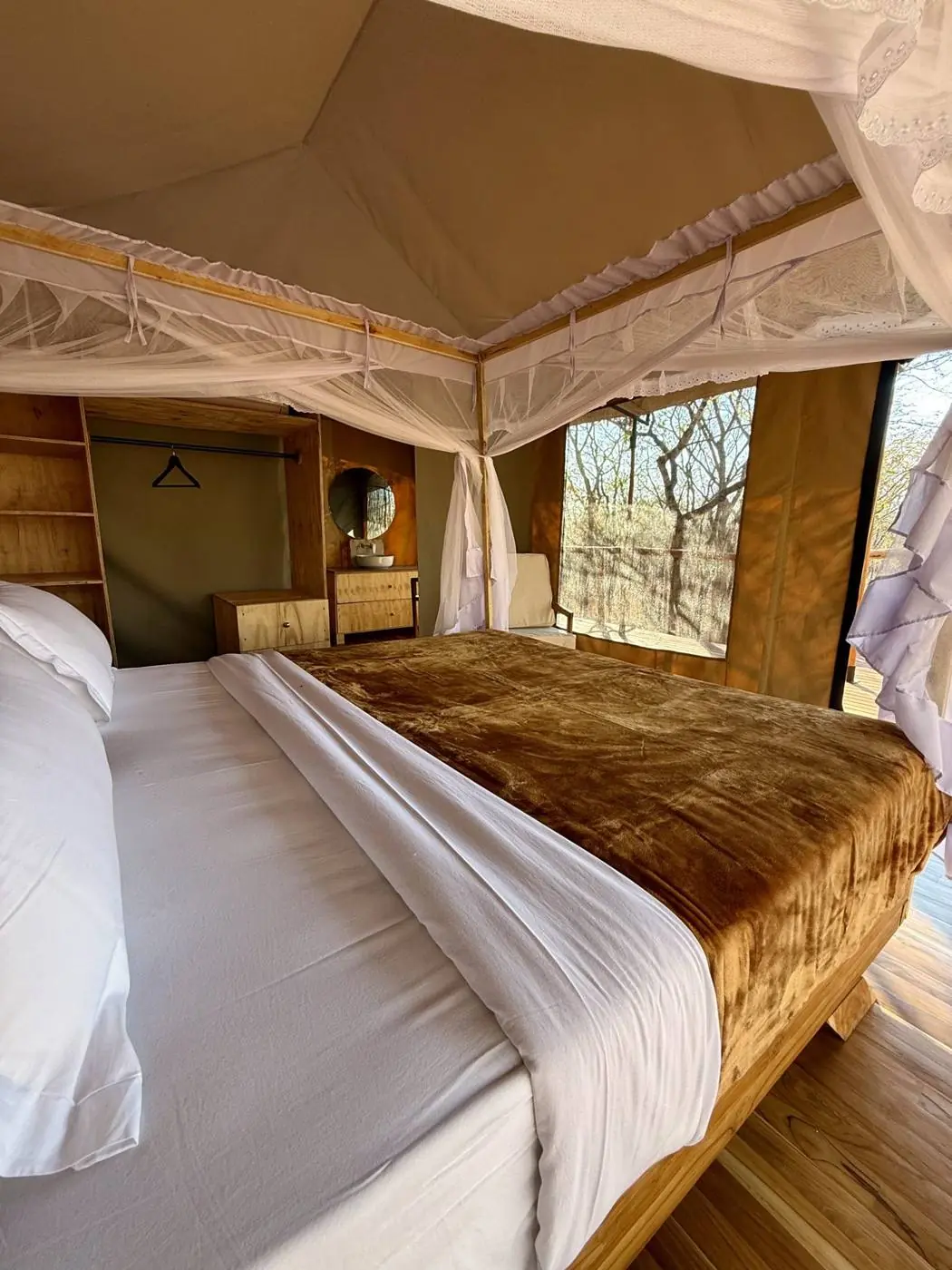 Luxury Jungle Tent at Camp Lilac — photo 4
